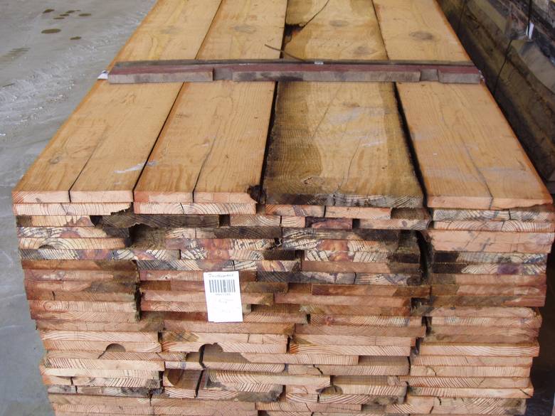 Antique Pine Band Sawn Lumber / Widths vary and quality of grain varies